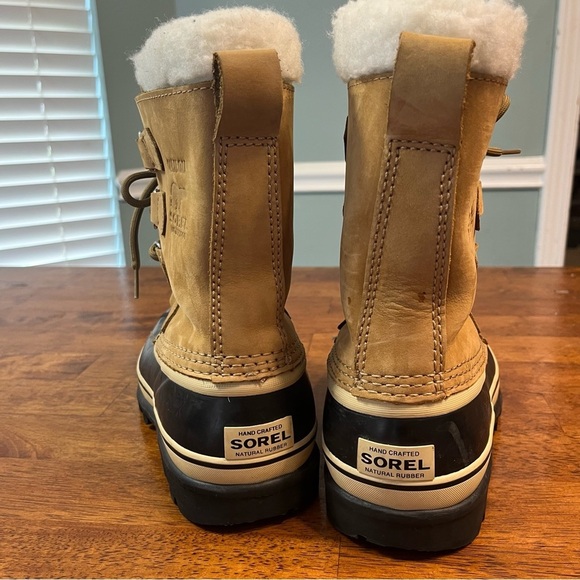 Sorel women’s Caribou boot size 6 tan black - Picture 7 of 9